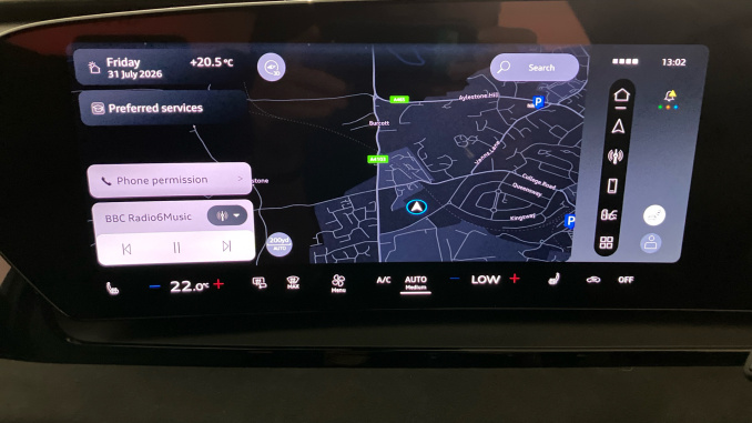 Audi Q6 315kW Quattro 100kWh Black Edition 5dr Auto Electric Estate - Image 12